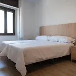 דירה Lets Holidays Centric & Near The Sea Victoria 3 טוסה דה מאר